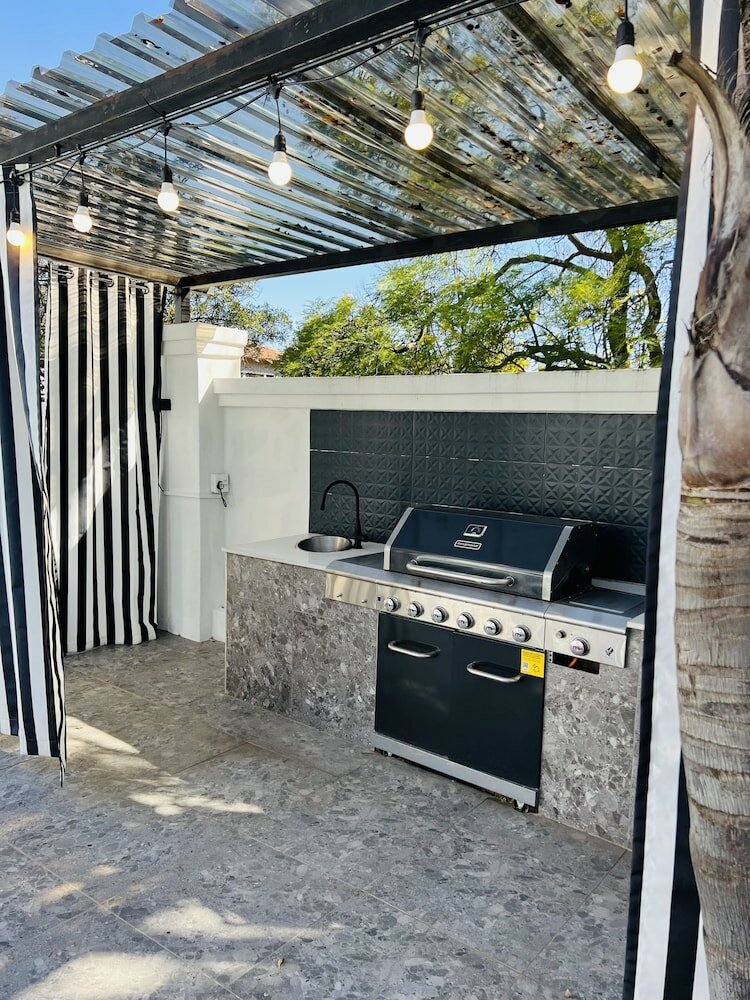 Фото 435 On Vale Boutique Aparthotel