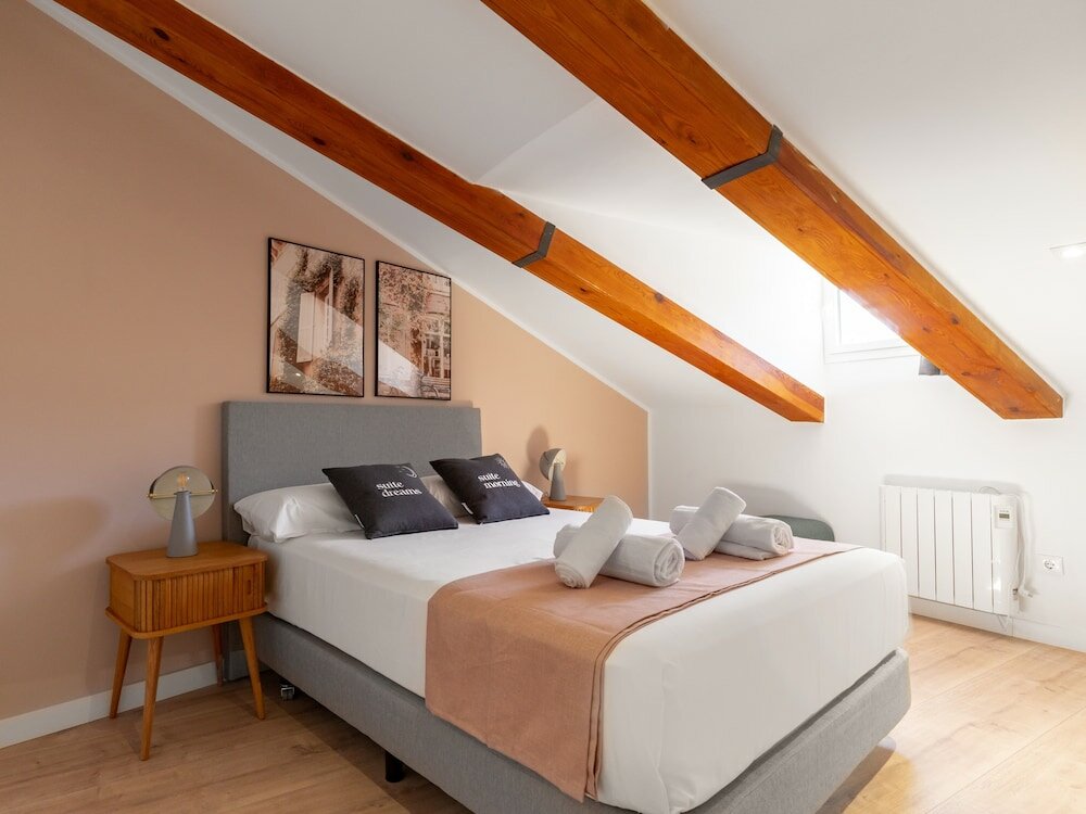 Фото Limehome Madrid Calle Ave María