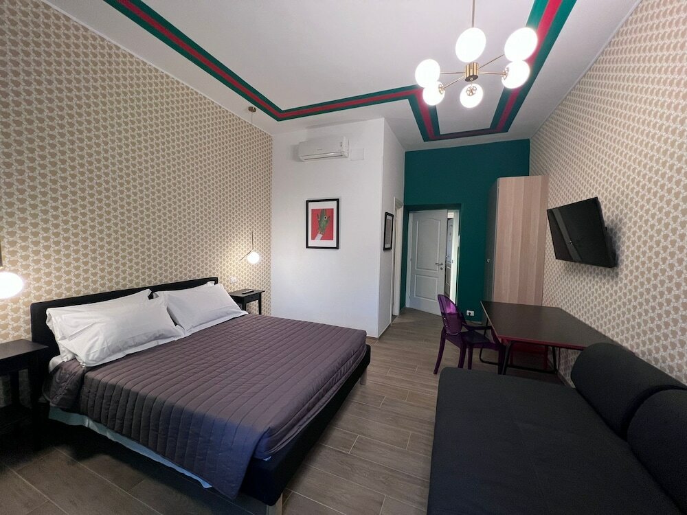 Фото The B Place Cola