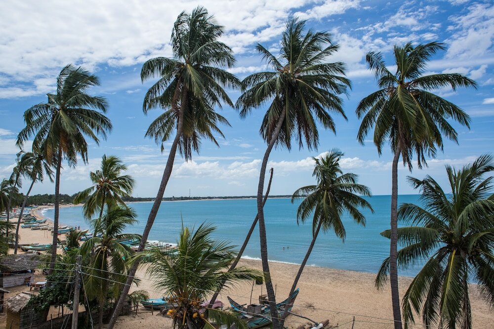 Фото Rupa's Hotel Arugambay