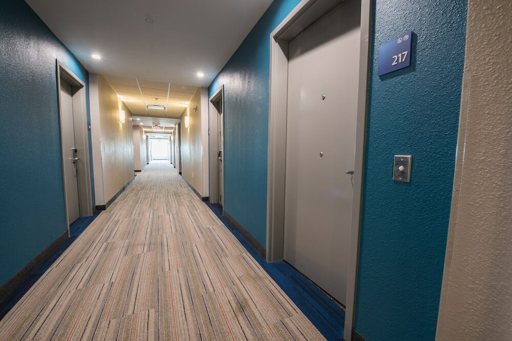 Фото Holiday Inn Express & Suites Houston - Hobby Airport Area, an Ihg Hotel