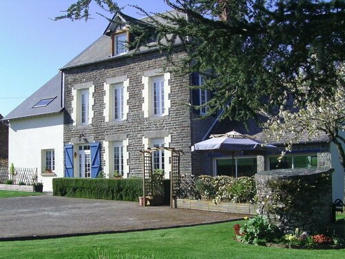 Гостиница Chambre d'hotes de la Mousse в Кане