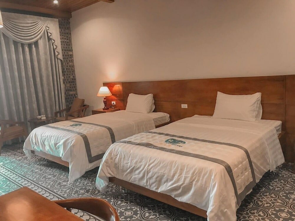 Фото Hòa Nam Hotel