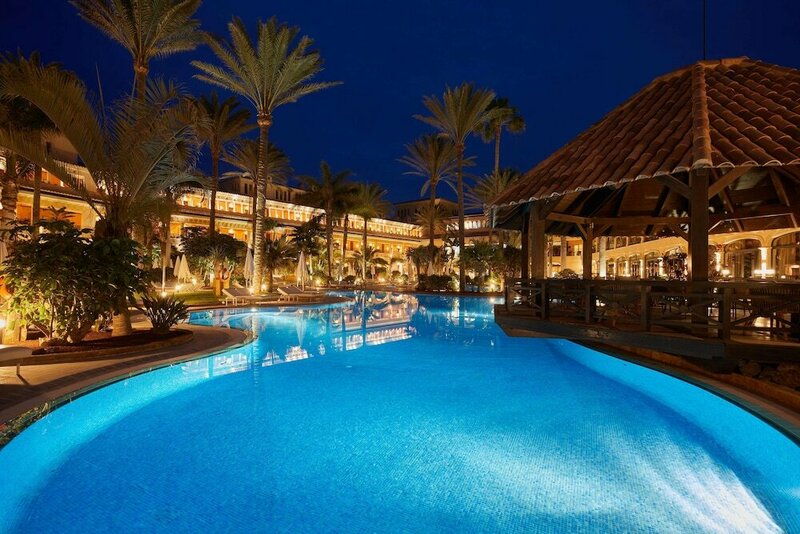Гостиница Secrets Bahía Real Resort & SPA - Adults only в Корралехо