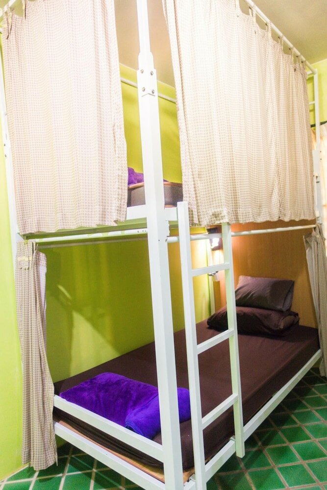 Фото Plus Hostel Ayutthaya