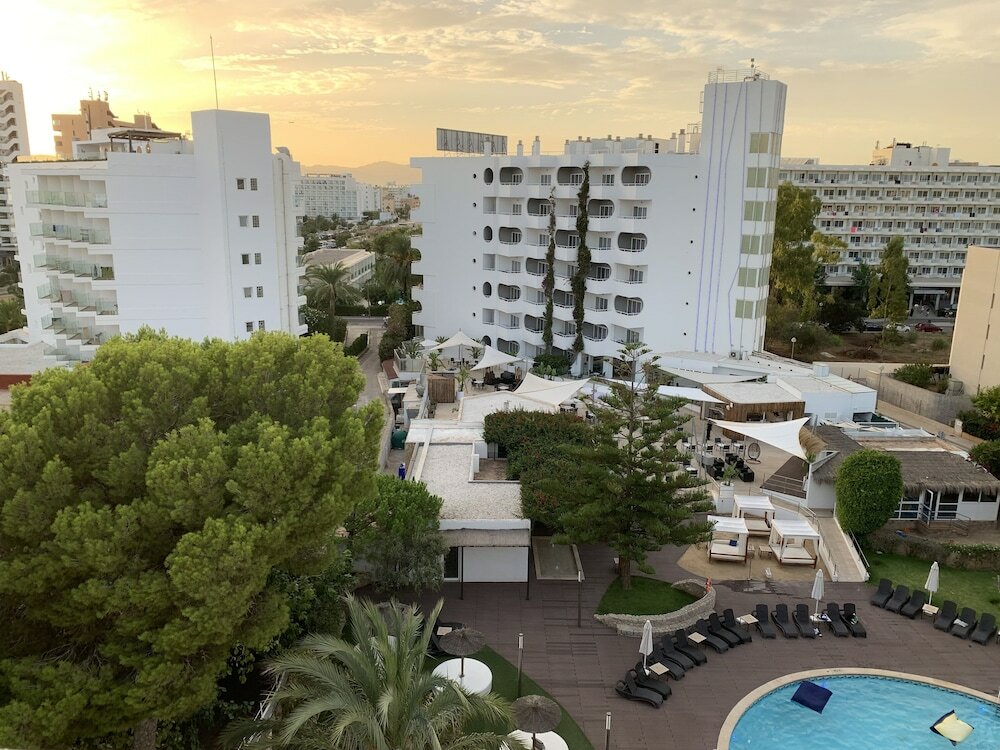 Фото Bg Hotel Pamplona