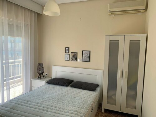 Гостиница Zeusplace Spacious Apartment Private Parking в Паралии Катерини
