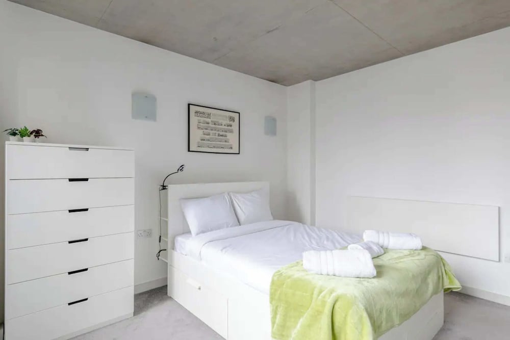 Фото Beautiful & Bright 2bd Flat - Dalston!