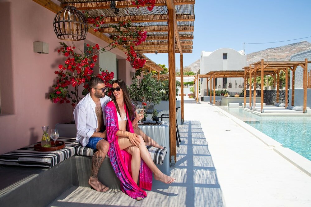 Фото Terra Nera Suites Santorini