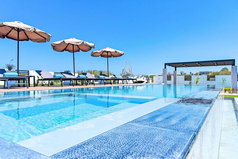 Фото Villa Solaris Heated Pool & Hot Tub