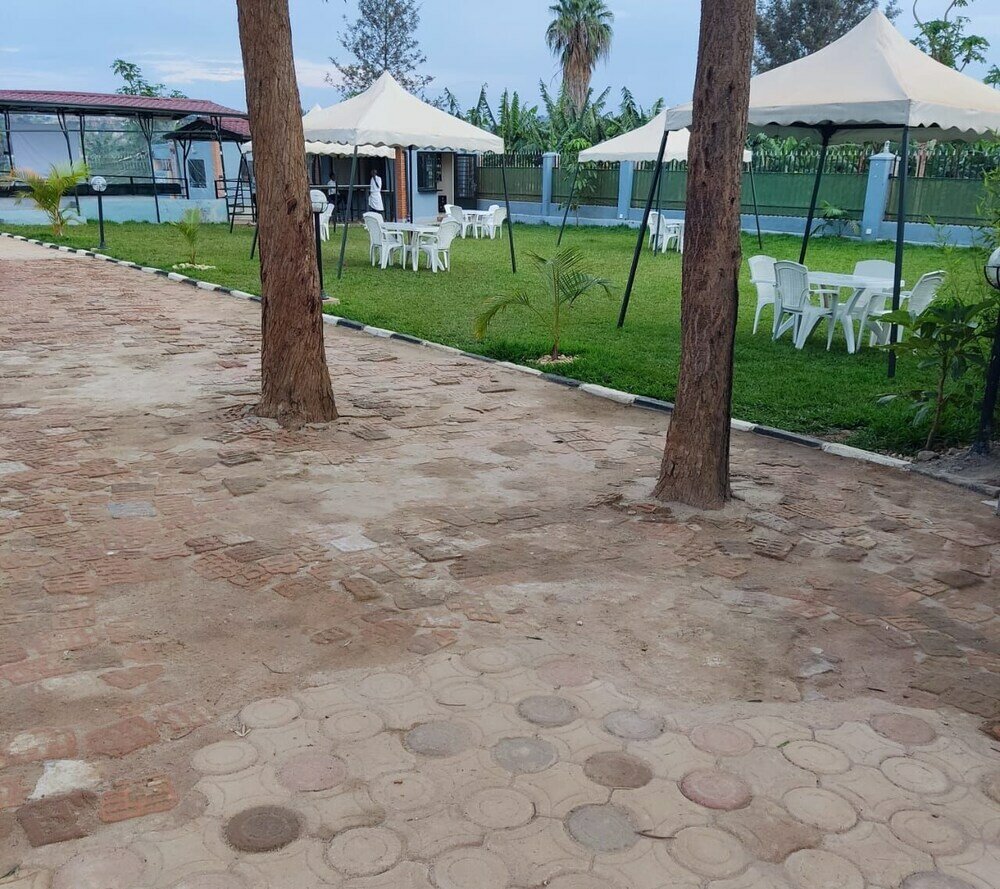 Фото Novaland Hotel