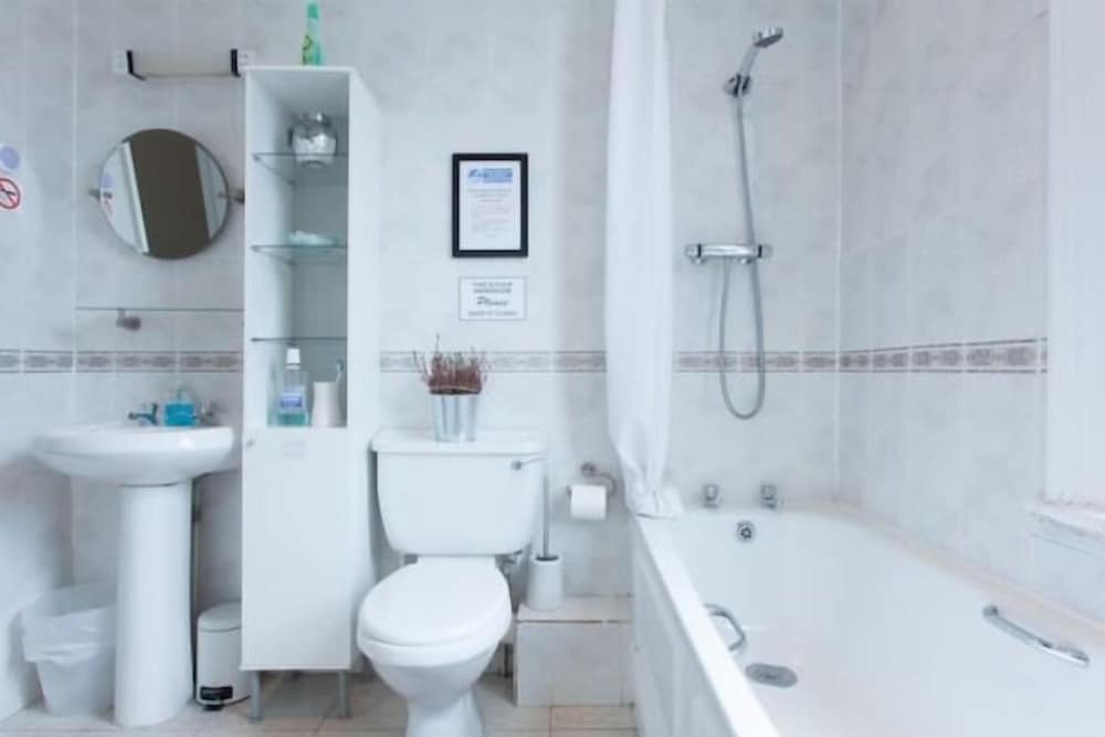 Фото Home2Home-Rooms