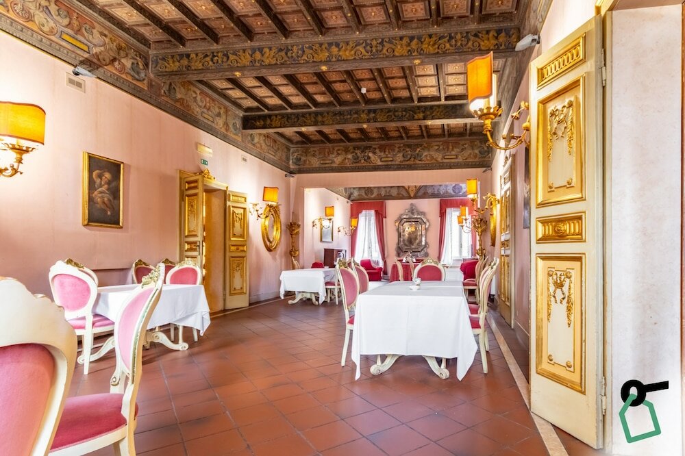 Фото Hotiday Hotel Ferrara