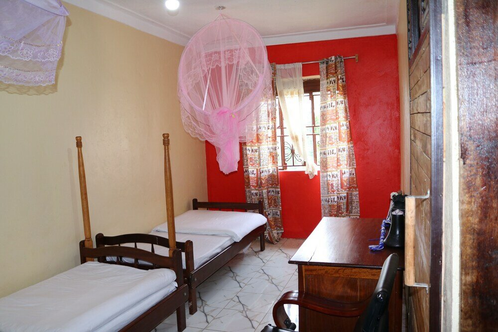 Фото Henotes B&b