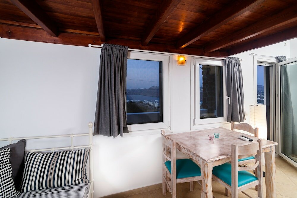 Фото Aelia Suites