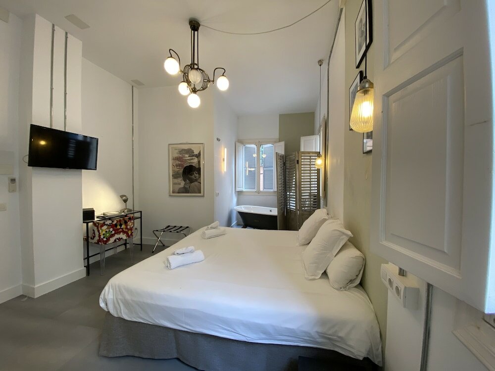 Фото Antiguo Brondo Selfcheck-in Smart Rooms