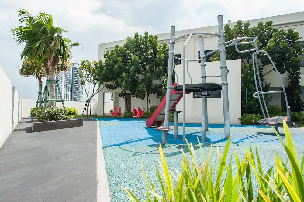 Фото J Dupion Residence by Greater Stay