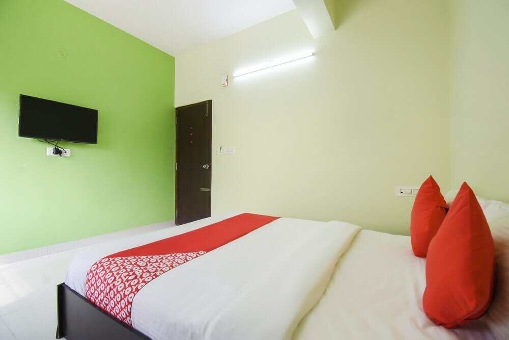 Фото Oyo 62496 Srigandha Party Hall