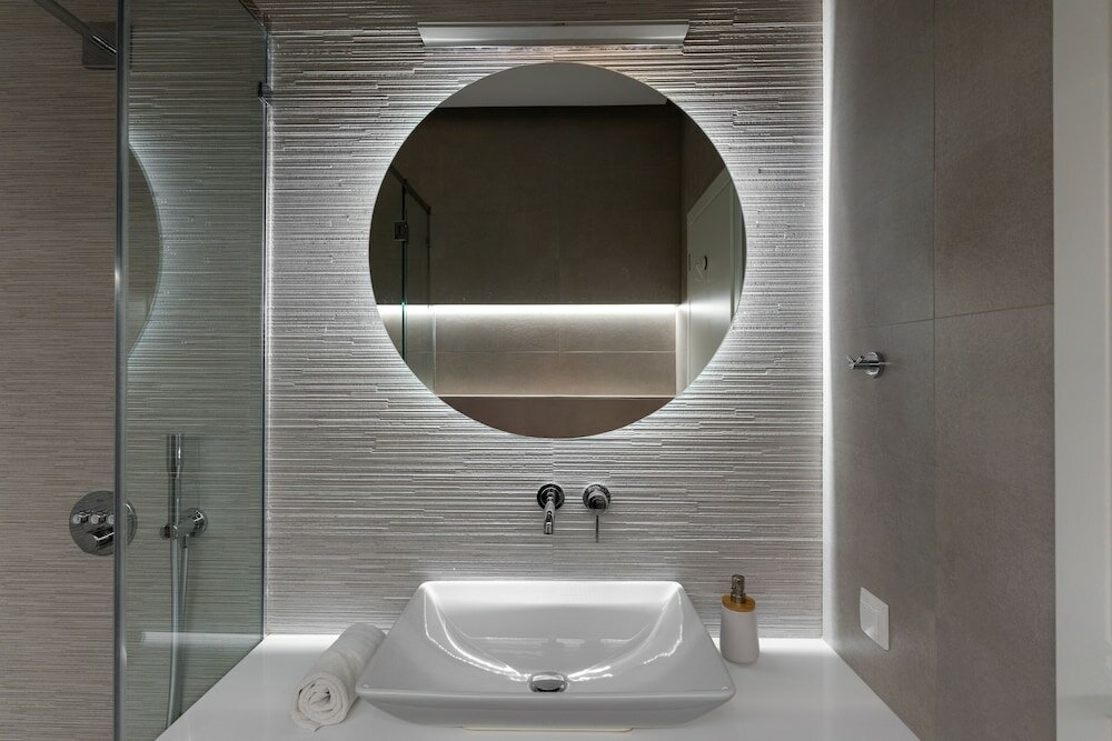 Фото Sunny & Luxurious Penthouse with Terrace