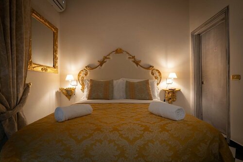 Гостиница San Giorgio Rooms в Генуе