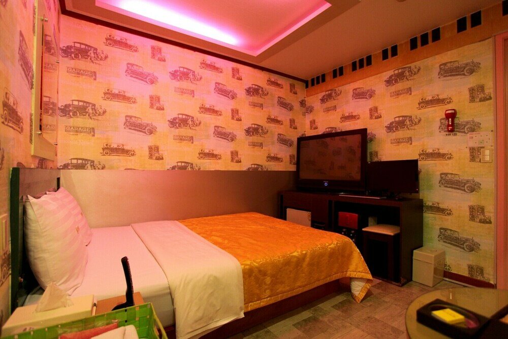 Фото Sungshin University Station Galaxy2