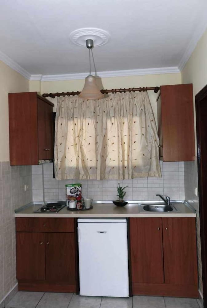 Фото Almini Apartments