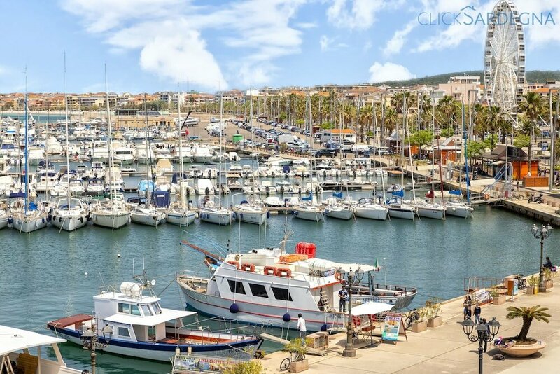 Гостиница Clicksardegna in Alghero Spectacular sea View With Terrace and Garden in Town