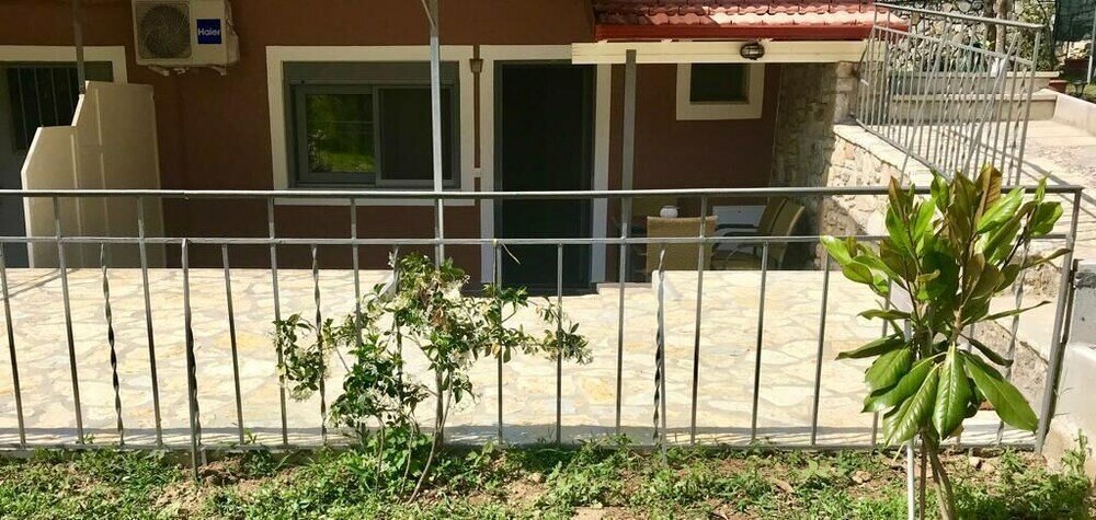 Фото PargaLand Studios & Apartments