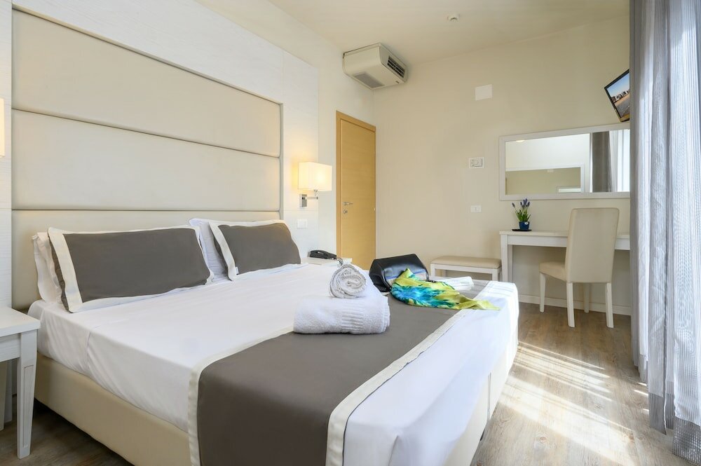 Фото Hotel Atlas