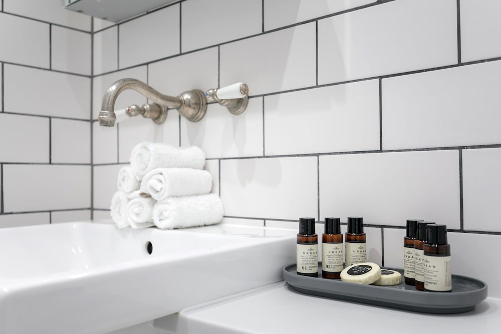 Фото Urban Chic - Rathbone