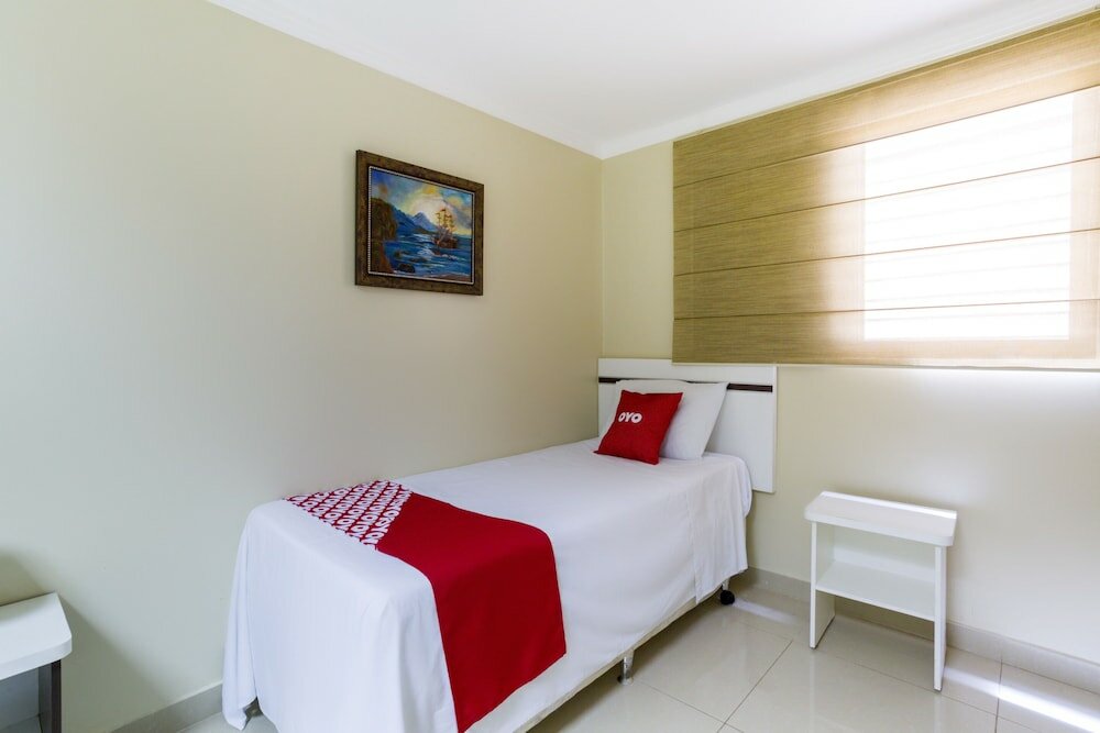 Фото Oyo Hotel VIA Universitária, Maracanã