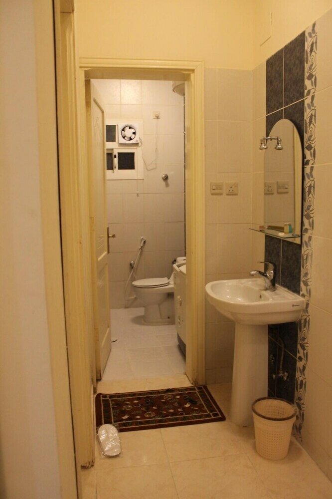 Фото Dar Al Zahib Furnished Units