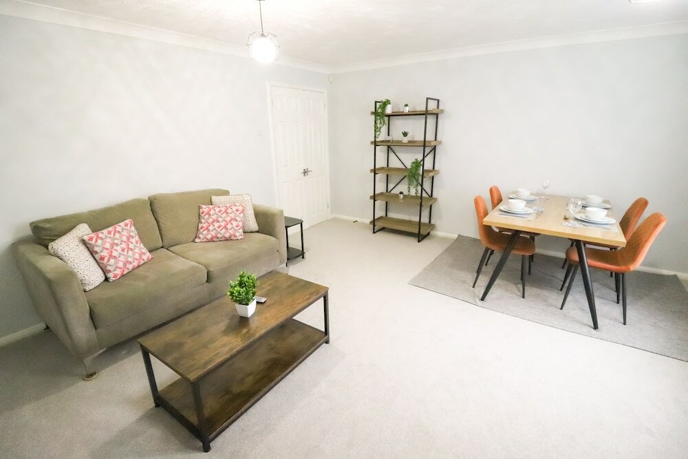 Фото BookedUK New Flat in Bishop's Stortford