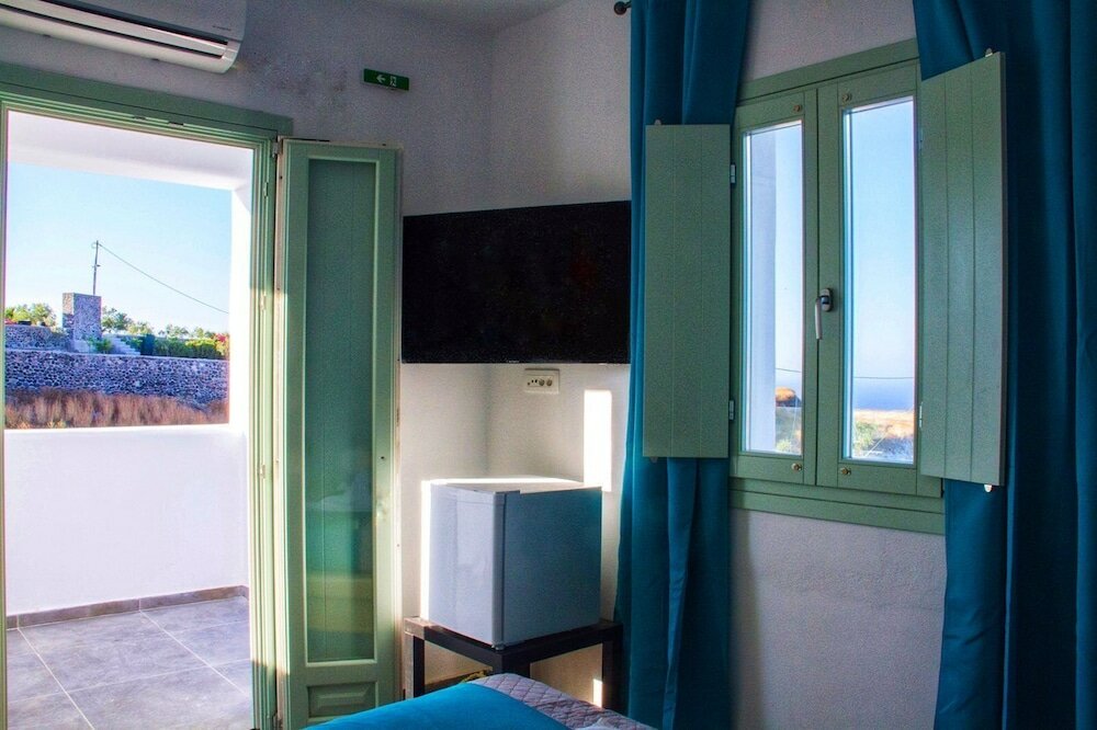 Фото White Element