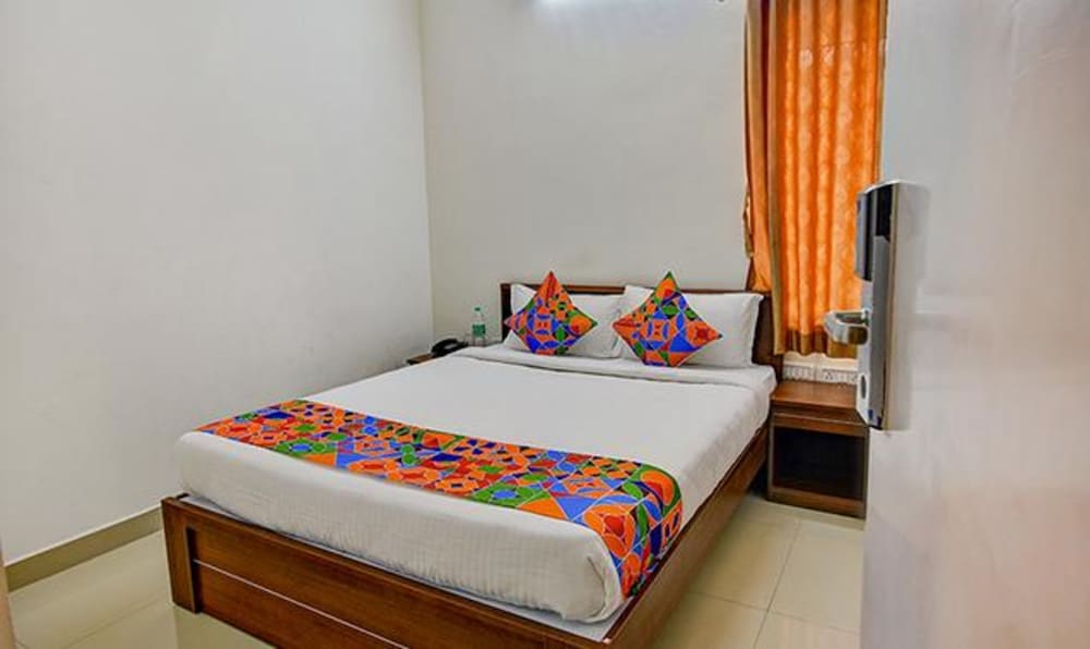 Фото Fabexpress P. A. S Residency