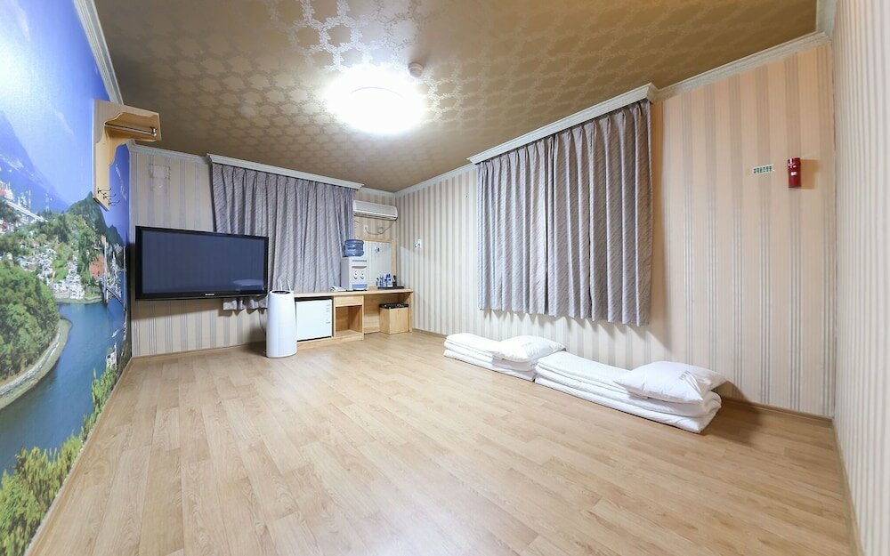 Фото Yeosu Hakdong Hill