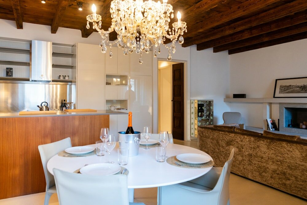 Фото Magnifica Residenza Piazza Erbe