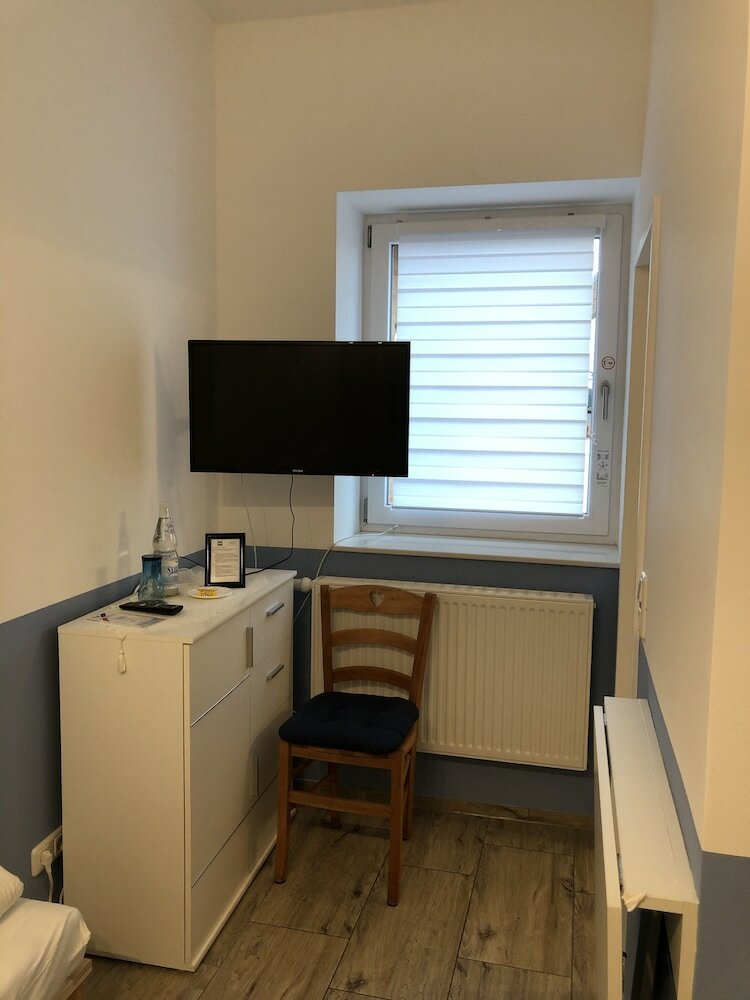 Фото Fremdenzimmer SAS