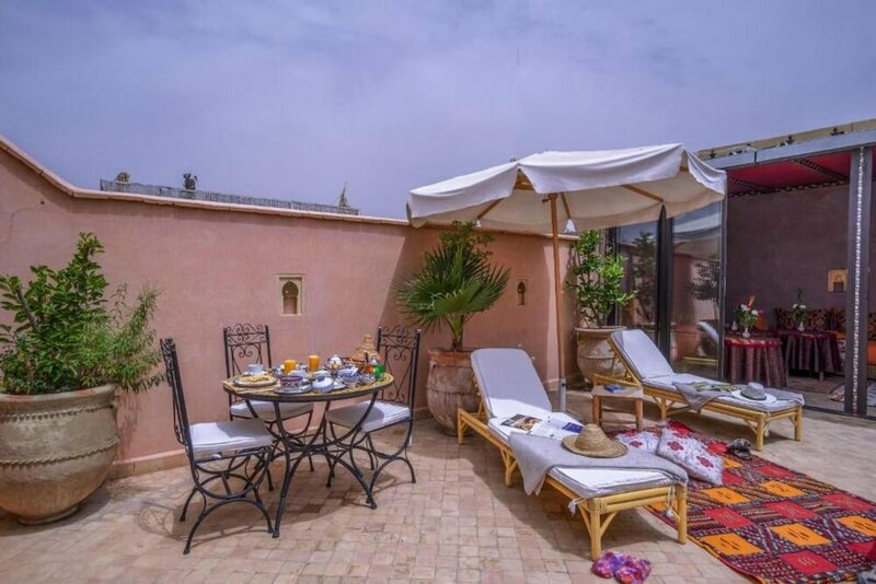 Гостиница Riad Lakouas, Authentic Santal Room Situe a Marrakech № 001 в Марракеше