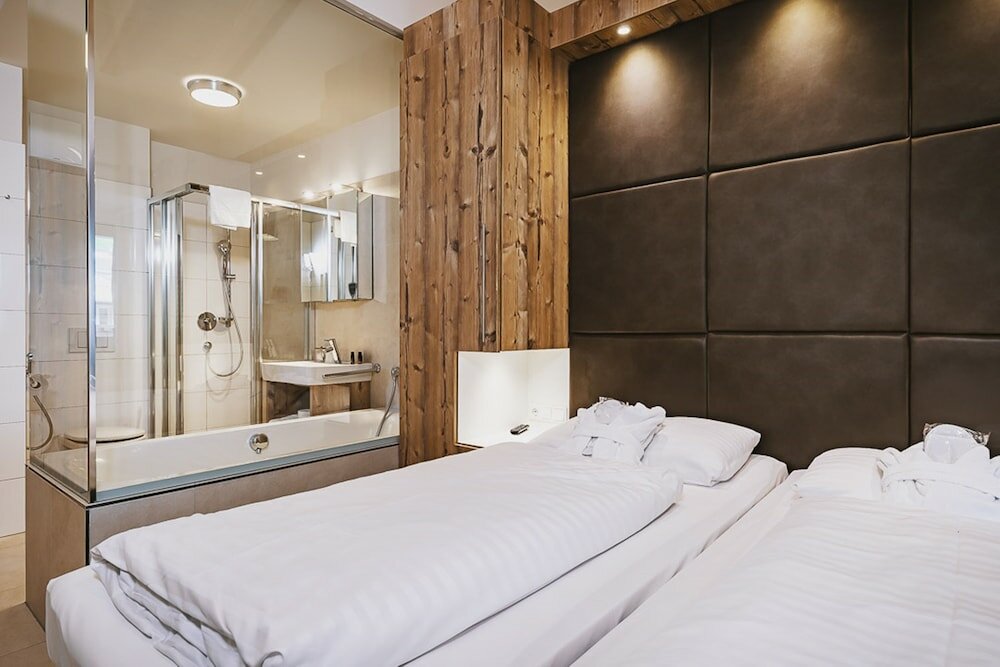 Фото Penthouse All Seasons Lodge