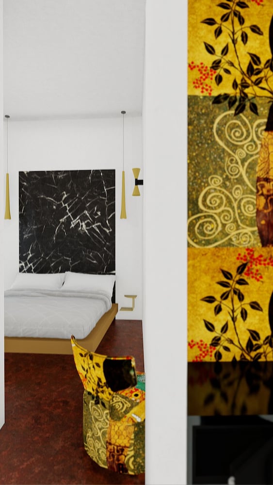 Фото Bhr Cavour 150