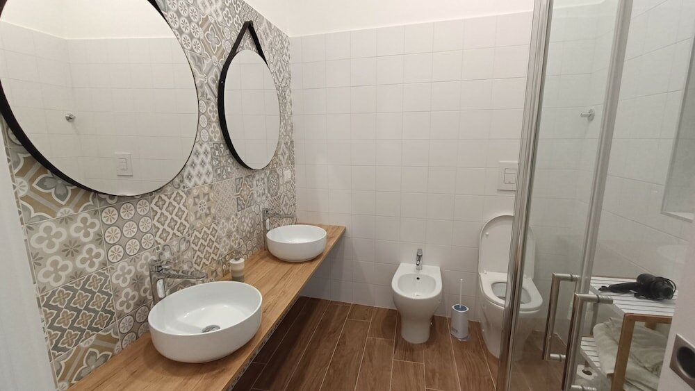 Фото Terminal 1 Guest House