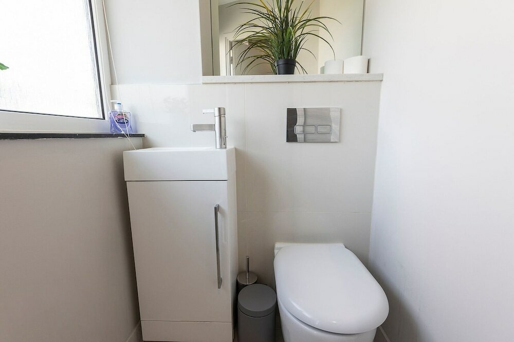 Фото Amazing 3 Bedrooms Flat Near Hyde Park & Oxford St