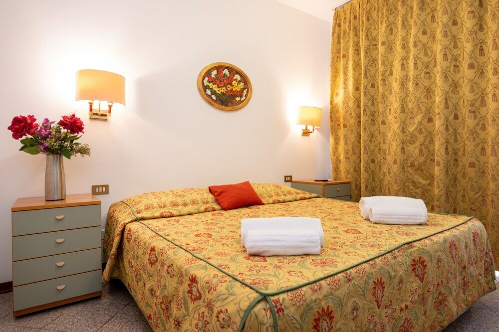 Фото Camelia Rooms Venice Guesthouse
