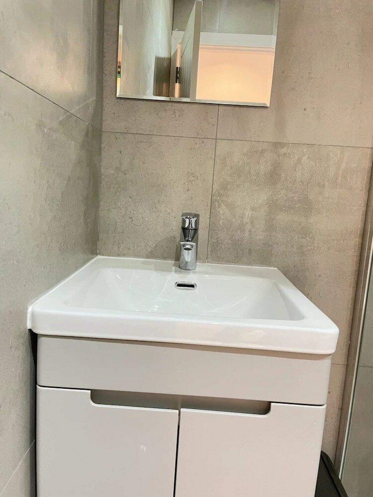 Фото Stylish & Modern 1bd Flat, West Hampstead