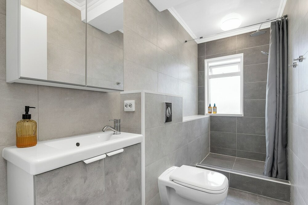 Фото Reykjavík Central Guesthouse