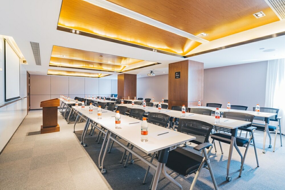 Фото Atour Hotel Hunan Road Nanjing