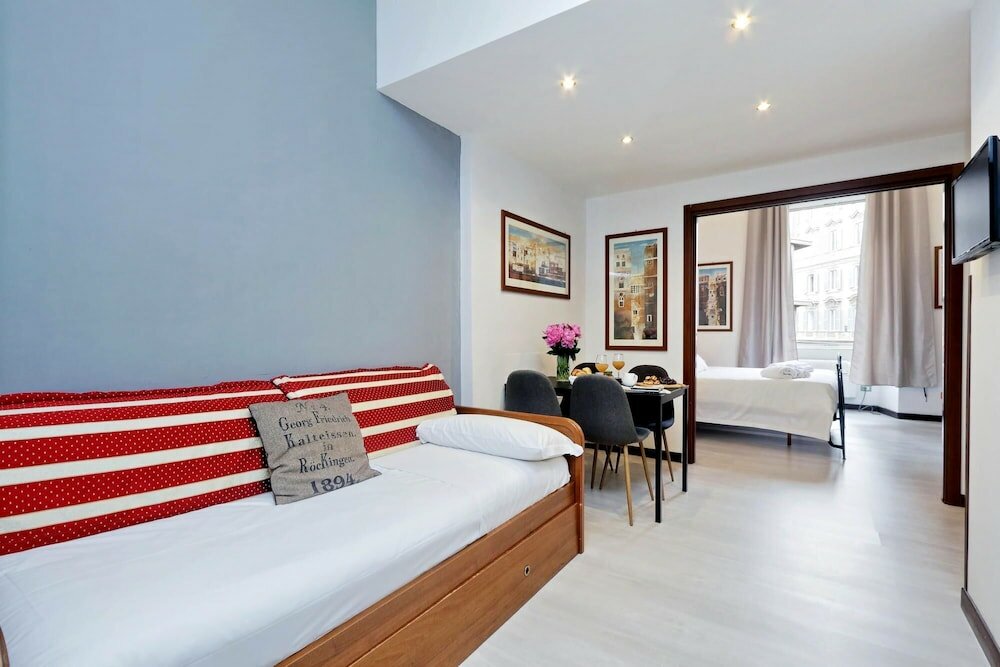 Фото Cavour Square Apartment