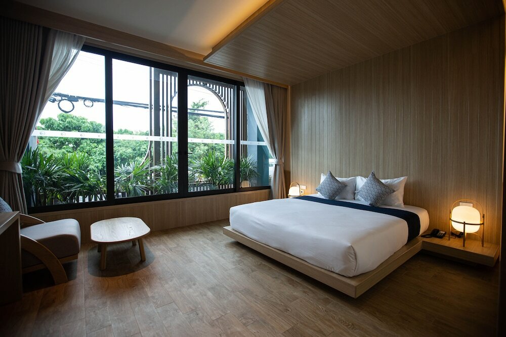 Фото The Arch Phuket Hotel