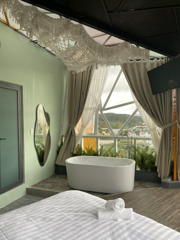 Фото Orimi Cafe & Homies Dalat